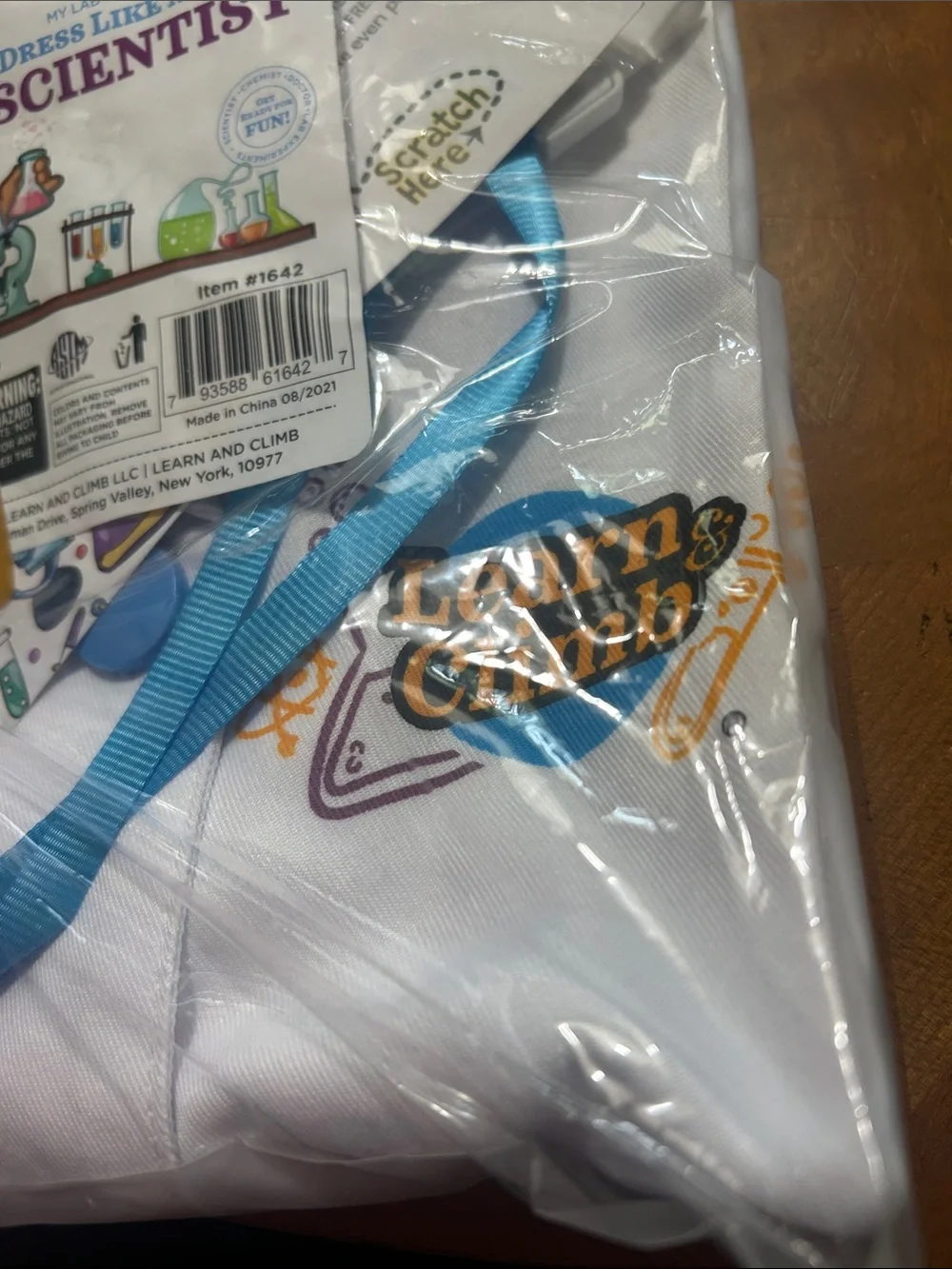 Kids White Scientist Lab Coat Costume with Blue Buttons and ID Badge